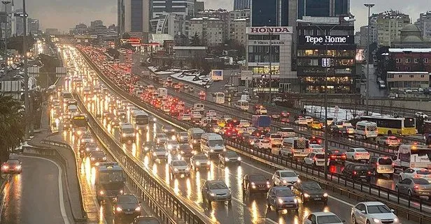İstanbul’da trafik yoğunluğu! | YOL DURUMU