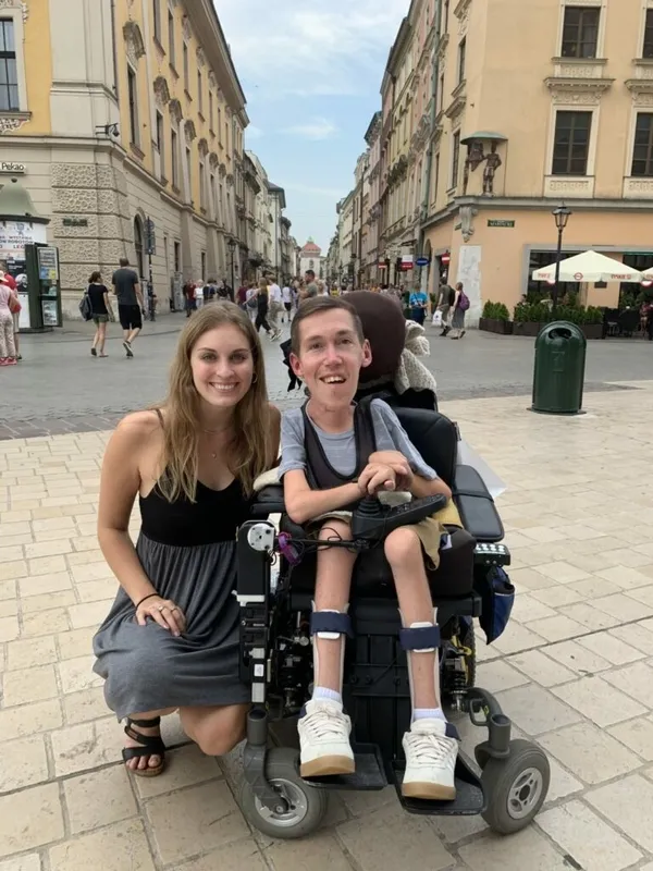 kocasi-sma-hastasi-olan-hannah-aylward-cinsel-hayatimiz-cok-iyi-1643544230002.jpg Kocası SMA hastası olan Hannah Aylward: Cinsel hayatımız çok iyi-4