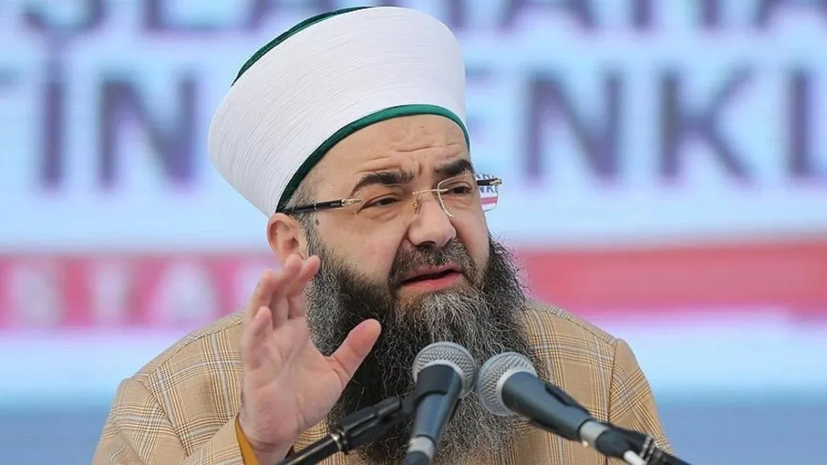 Cübbeli Ahmet Hoca hastaneye kaldırıldı! Ahmet Mahmut Ünlü (Cübbeli Ahmet) kimdir?