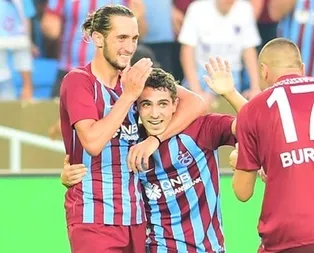 Türk Messi sahne aldı!