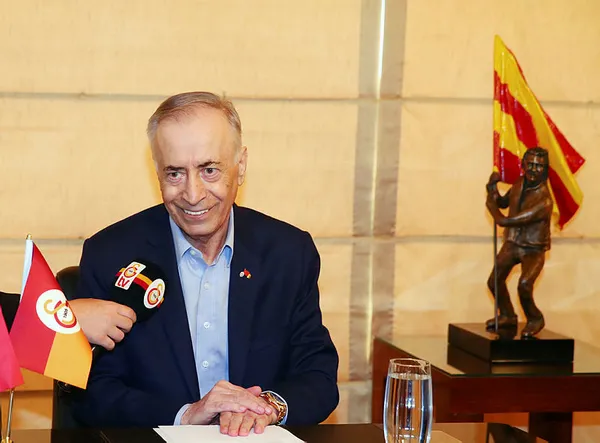 mustafa-cengizden-galatasaraya-ffp-mujdesi-1624023489482.jpg Mustafa Cengiz'den Galatasaray'a FFP müjdesi-4