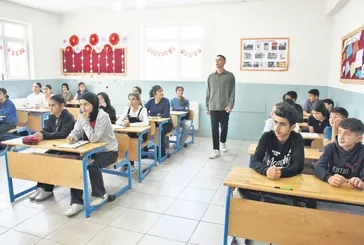 Sınırda eğitim seferberliği: Öğretmenlik mezunu askerler Şırnaklı öğrencileri üniversite ve liseye hazırlıyor