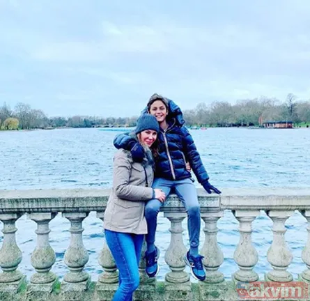 Fahriye Evcen'den sonra Hazal Kaya'dan da sürpriz geldi! İşte ünlüler, anneleri ve çocukları... - 19