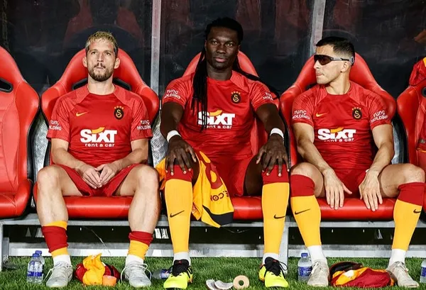 galatasarayli-gomis-avrupanin-zirvesinde-29-dakikada-1-atiyor-1660997720743.jpg