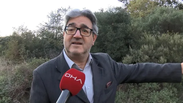 istanbulda-dehset-goruntu-yemek-yerken-tekrar-dusunun-sariyerde-yol-kenarinda-kesilmis-at-parcalari-bulundu-1637658825830.jpg İstanbul'da dehşet görüntü! Yemek yerken tekrar düşünün: Sarıyer'de yol kenarında kesilmiş at parçaları bulundu-8