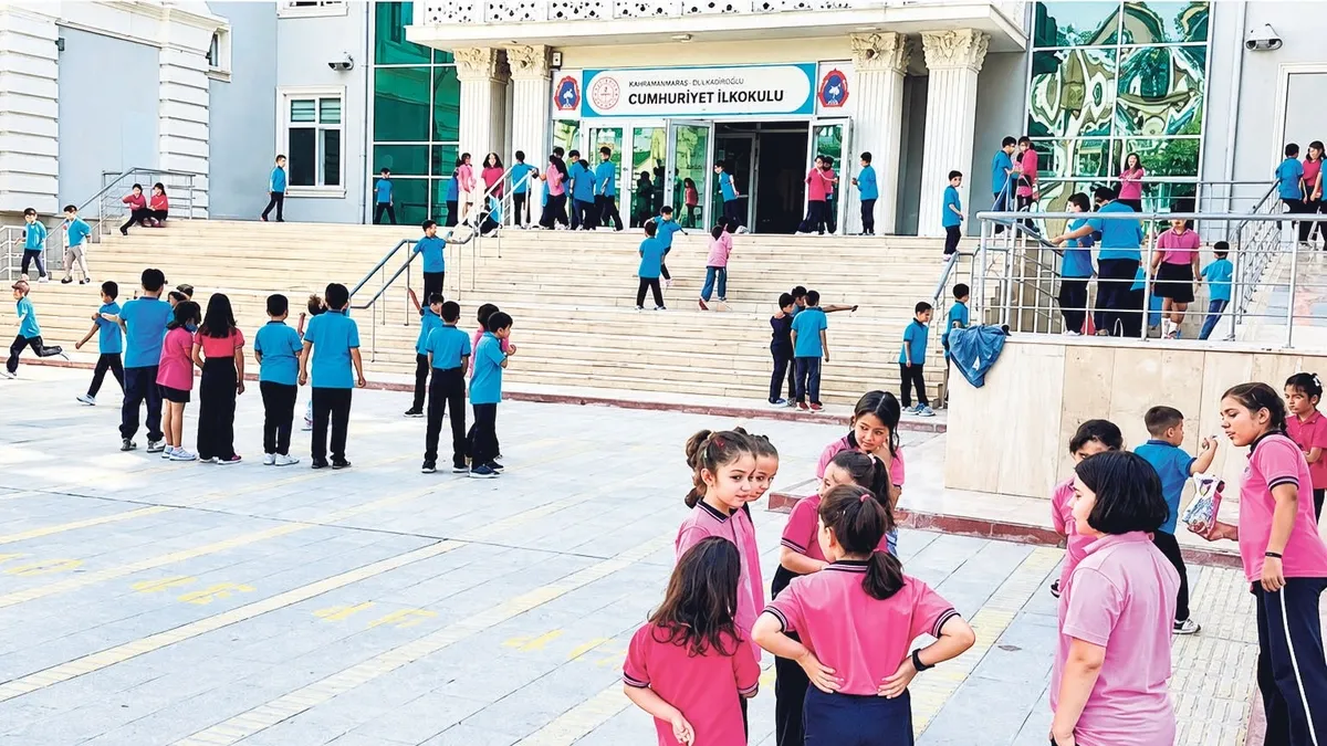 Okullara 30 bin bahçe görevlisi! Yapay zeka ve X-Ray sistemi uygulanacak