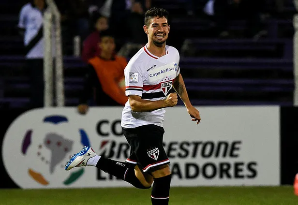 Alexandre Pato'dan Galatasaraylıları heyecanlandıran paylaşım!-5