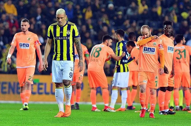 Fenerbahçe taraftarından Mehmetçik’e destek