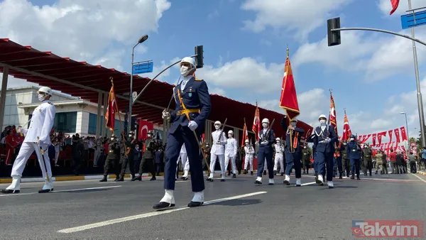 30 Ağustos Zafer Bayramı coşkusu tüm yurtta! Herkes meydanlara akın etti - 39