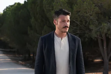Mercan Köşk’ün Aras’ı Kubilay Aka, Adana Altın Koza Film Festivali’nde jüri koltuğuna oturuyor