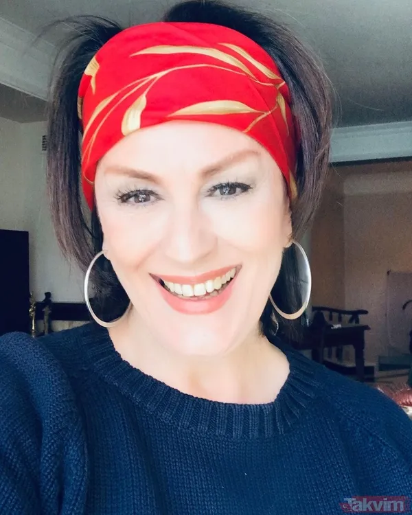 Yeşilçam efsanesi Gülşen Bubikoğlu’nun annesini görenler hayran kaldı! Tarık Akan’ın biricik partneri “Güzellik genetik” dedirtti - 20
