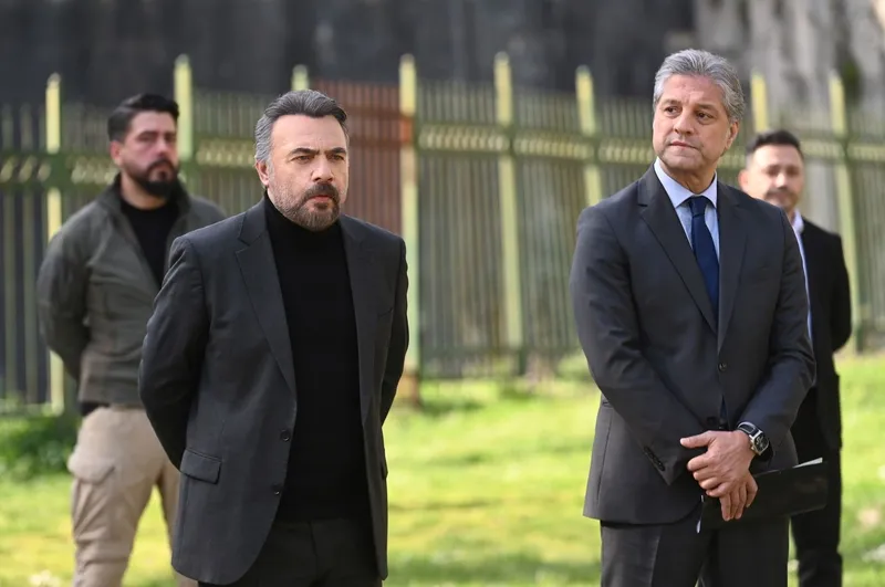 ben-bu-cihana-sigmazam-64-bolum-fragmani-yayinlandi-bu-savas-bitmez-1712666282387.jpg Ben Bu Cihana Sığmazam 64. bölüm fragmanı yayınlandı: Bu savaş bitmez!-2