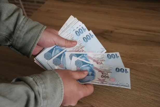 kirtasiye-yardimi-ne-zaman-yatar-neden-yatmadi-egitim-odenegi-2022-yatti-mi-ne-zaman-yatacak-1325-tl-1663792361805.jpg Kırtasiye yardımı ne zaman yatar, neden yatmadı? Eğitim ödeneği 2022 YATTI MI, ne zaman yatacak? 1325 TL...-3