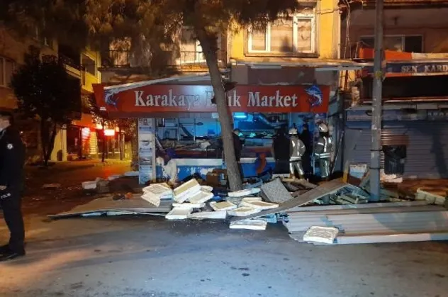 SON DAKİKA: Bağcılar'da gece yarısı korkutan patlama