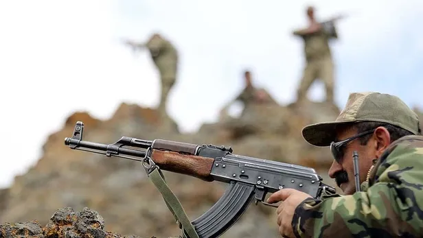 son-gun-uyarisi-2021-yili-guvenlik-koy-korucusu-basvuru-sartlari-nedir-guvenlik-korucusu-nasil-olunur-1612259137408.jpg Köy korucusu (güvenlik korucusu) nasıl olunur? 2021 yılı güvenlik (köy) korucusu başvuru şartları nedir? Köy korucusu maaşı ne kadar?-4