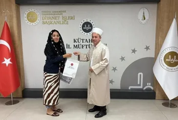 Meksikalı Rubi Müslüman oldu!