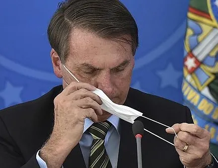 Brezilya Devlet Başkanı maskeye savaş açtı