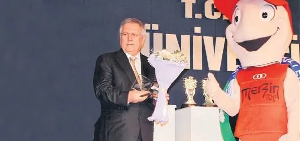 Aziz Yıldırım: Korkaklar...