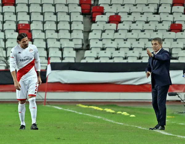 antalyaspor-2-pendikspor-0-mac-ozeti-izle-1606333675934.jpg Antalyaspor: 2 - Pendikspor: 0 | Maç özeti izle-3