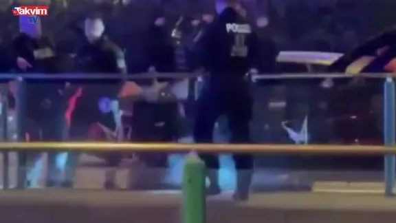 Almanya'da Noel pazarında dehşet saçan saldırganın yakalanma anı kamerada