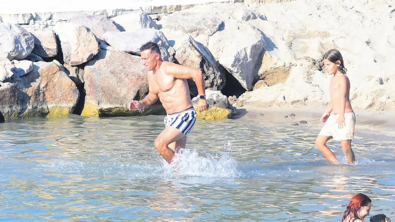 Mustafa Sandal’dan kas şov: Hayranları gözlerini alamadı!