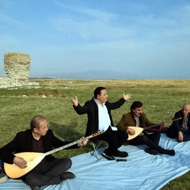 40 yıl sonra aynı kıyıda