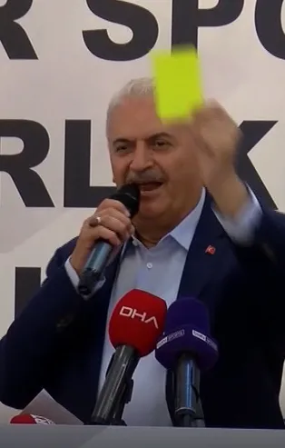 Binali Yıldırım'dan sarı kart!