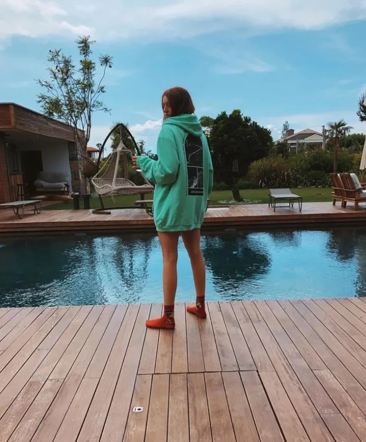 485 metrekarelik huzur kalesi! Ay Lav Yu Tuu’nun Sultan’ı Gizem Karaca’nın Ege'deki masalsı dünyası - 10