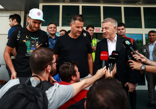 son-dakika-trabzonspor-maxi-gomez-transferini-duyurdu-1662036872599.jpg Trabzonspor Maxi Gomez transferini duyurdu!-6