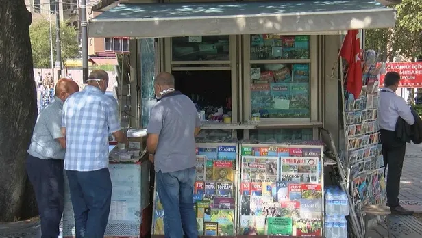 istanbuldaki-gazete-satis-bufelerine-yuzde-500-zam-esnaftan-chpli-ibbye-sert-tepki-1600097080291.jpeg