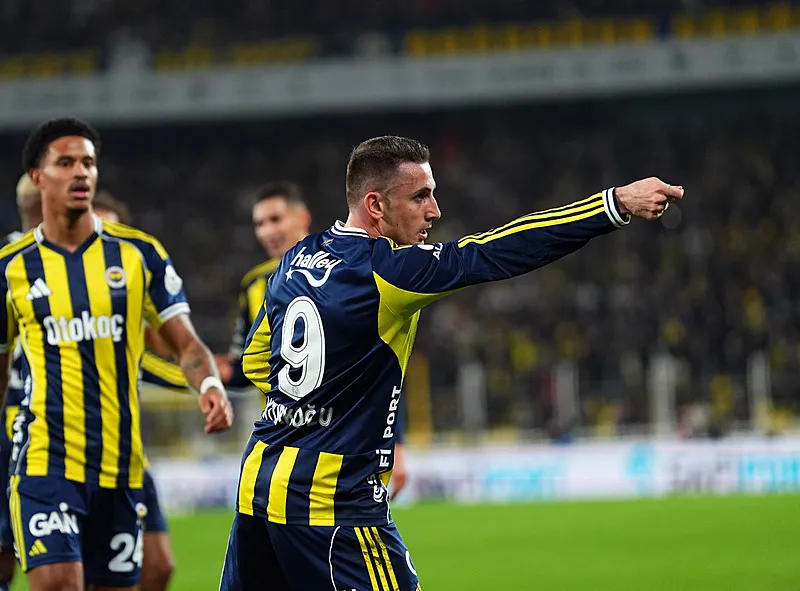 Spor yazarları Fenerbahçe - Gençlerbirliği maçını değerlendirdi! "Hakemliğin iflas gecesi" - 8
