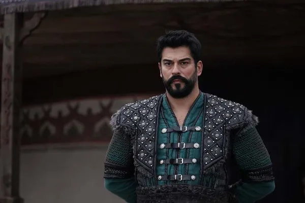 kurulus-osman-117-bolum-2-fragmani-heyecani-doruklara-cikardi-onun-kellesini-alacagiz-1678125881855.jpg Kuruluş Osman 117. bölüm 2. fragmanı heyecanı doruklara çıkardı: “Onun kellesini alacağız!”-2