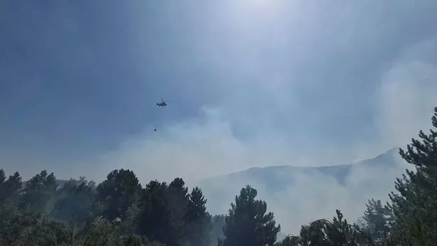 son-dakika-kutahya-emetteki-orman-yangini-kontrol-altina-alindi-1627582958842.jpeg Son dakika: Kütahya Emet'teki orman yangını kontrol altına alındı-2