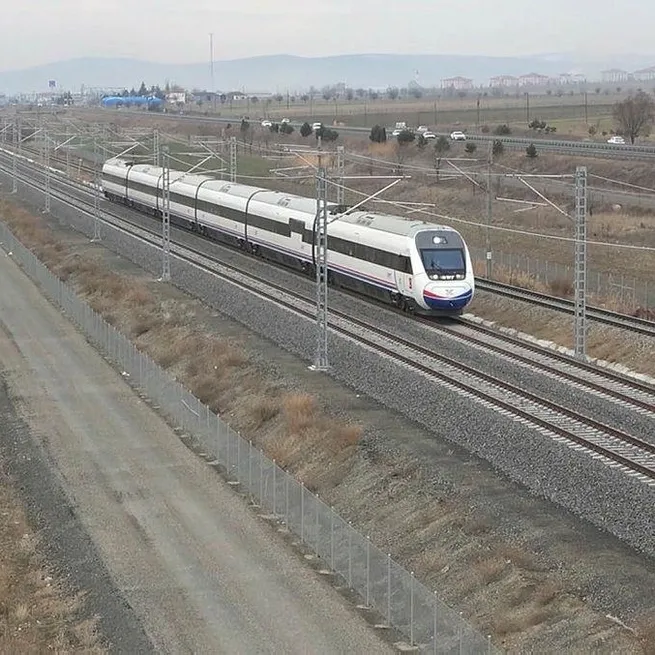 O iki il arasında YHT müjdesi: Süre 10 saat kısalıyor