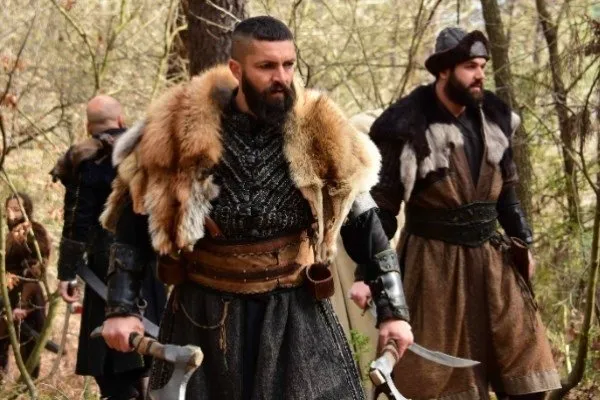 uyanis-buyuk-selcuklu-kilicarslan-kimdir-kuvel-kalesi-nerede-kilicaslan-ne-zaman-ve-nerede-oldu-1614598095501.jpg Uyanış Büyük Selçuklu Kılıçarslan kimdir? Kuvel Kalesi nerede? Kılıçaslan ne zaman ve nerede öldü?-3