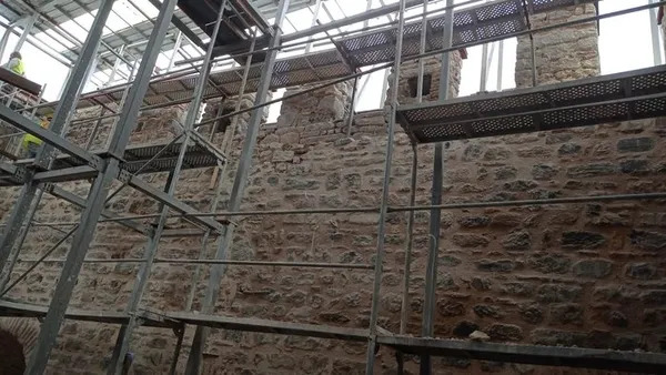 kiz-kulesinde-felaketin-esiginden-donuldu-5-siddetinde-depremde-yikilacak-durumda-1662529333130.jpg Kız Kulesi'nde felaketin eşiğinden dönüldü: 5 şiddetinde depremde yıkılacak durumda-6