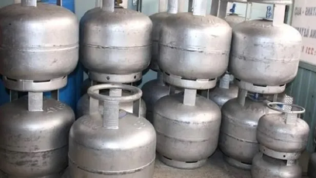 subat-ayi-tup-fiyatlari-ne-kadar-oldu-2023-ipragaz-aygaz-milangaz-2-12-16-24-45-kg-ev-tipi-tup-fiyatlari-kac-t-1675431826915.jpeg