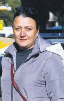 Ojeli rujlu taksiciler yolda