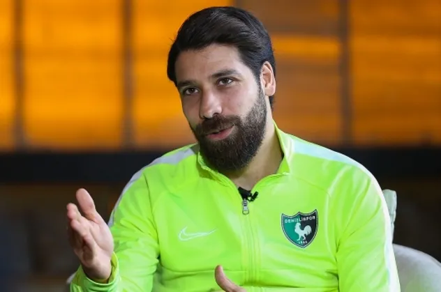 Olcay Şahan yeni sezonda da Yukatel Denizlispor forması giymek istiyor