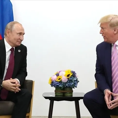 Trump ve Putin yüz yüze görüşecek mi?
