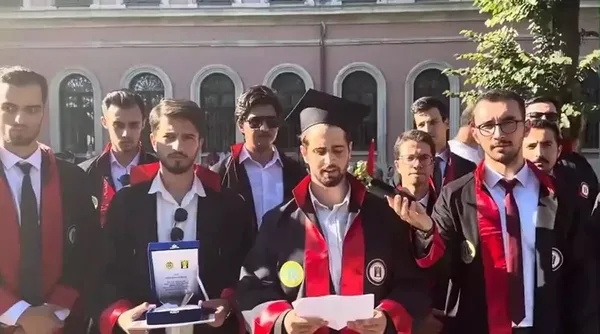 konusmasi-yaptirilmayan-hukuk-fakultesi-ogrencisi-gundem-oldu-istanbul-universitesinden-aciklama-1691256782254.jpeg