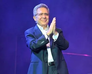 Livaneli’den başkanlık sistemine destek