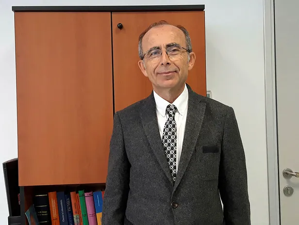 Taze kaşarda yapılan hileye dikkat! Daha sarı göstermek için...-2