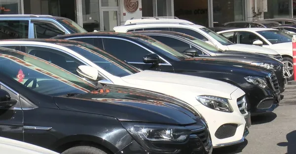 1663138494374.jpg 6+6 devre yarın başlıyor: Galericilerde son telaşı-2