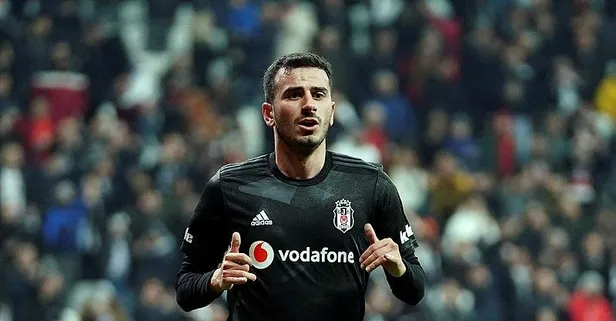 Oğuzhan Özyakup takımda kalacak