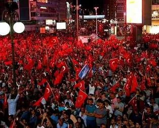 Tüm meydanlarda bu şarkı çalacak