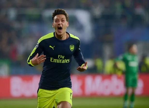 Mesut Özil'den Fenerbahçelileri heyecanlandıran açıklama-5
