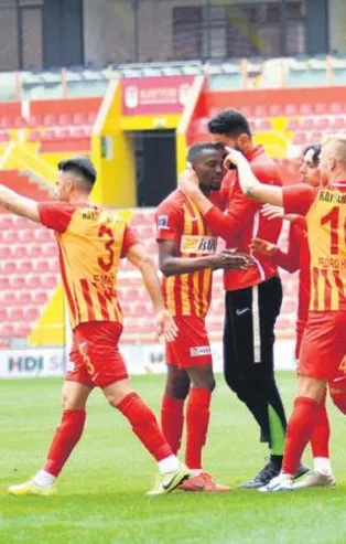 Kayserispor’a hayat öpücüğü