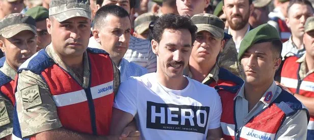 Tek tip giydirmezsen FETÖ’cü hain de bunu giyer