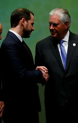 Bakan Albayrak'tan yoğun enerji diplomasisi